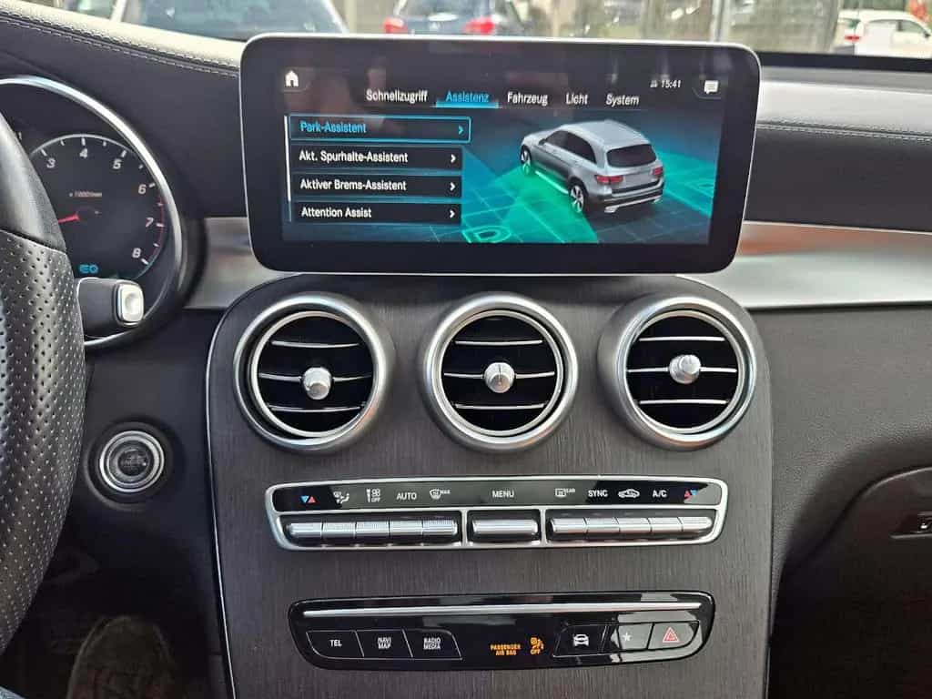 Mercedes-Benz GLC 300 4Matic, GARANTIE, TÜV NEU, LED,  Leder, 02/2020-photo-15