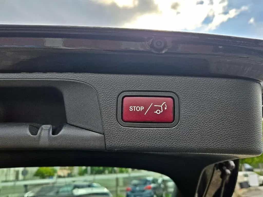 Mercedes-Benz GLC 300 4Matic, GARANTIE, TÜV NEU, LED,  Leder, 02/2020-photo-22