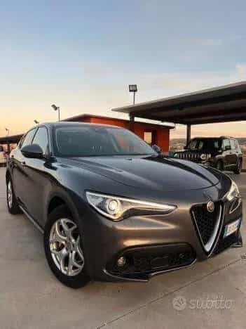 Alfa Romeo Stelvio 2.2 190 CV AT8 Q4 Super 2 ANN 09/2020-photo-4