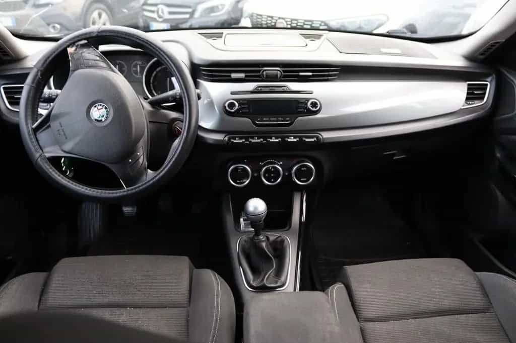 Alfa Romeo Giulietta 1.6 JTDm-2 105 CV Progressi 09/2010-photo-11