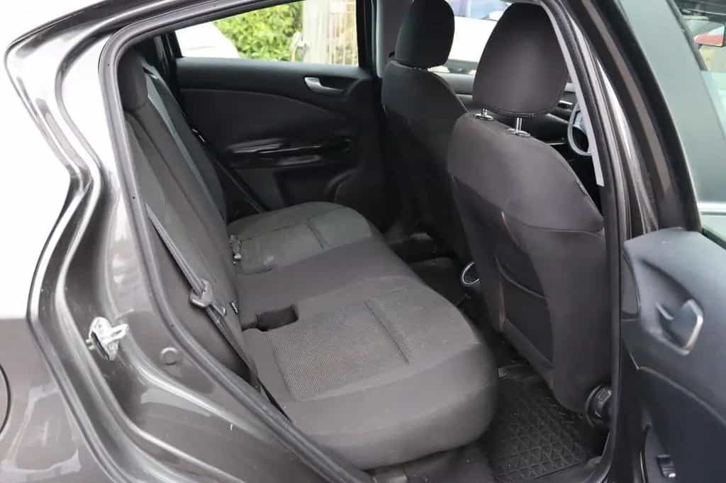 Alfa Romeo Giulietta 1.6 JTDm-2 105 CV Progressi 09/2010-photo-14
