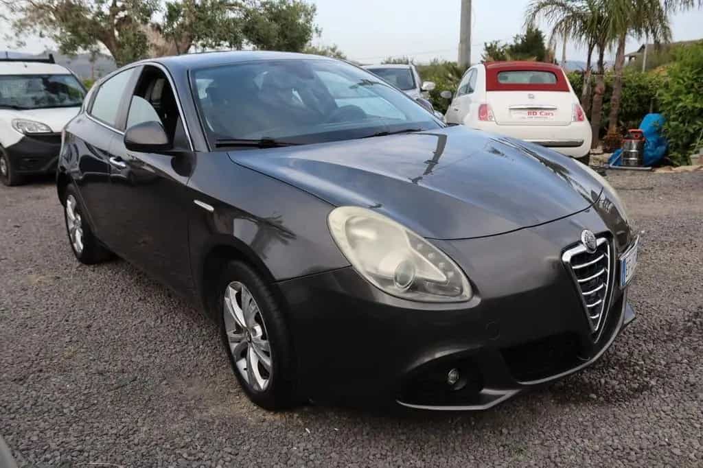 Alfa Romeo Giulietta 1.6 JTDm-2 105 CV Progressi 09/2010-photo-3