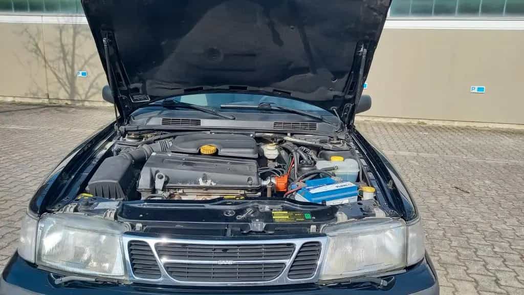 Saab 900 II 12/1997-photo-5