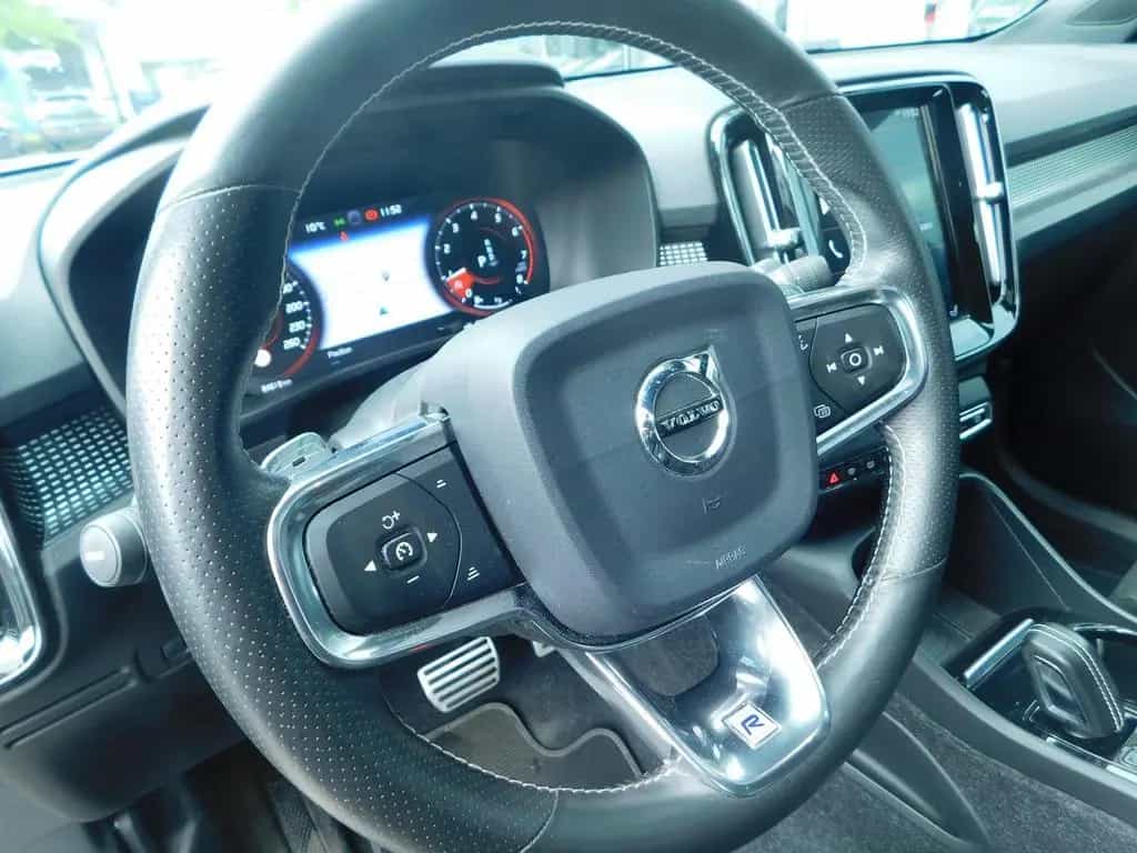 Volvo XC40 T4 R-Design 10/2018-photo-16
