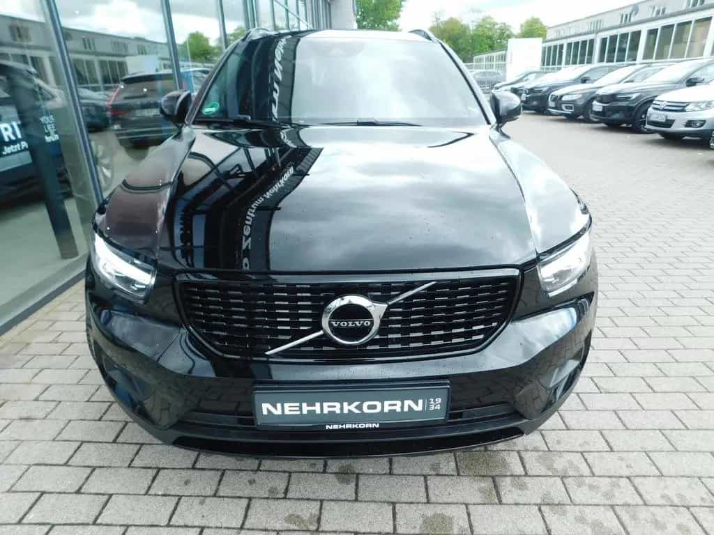 Volvo XC40 T4 R-Design 10/2018-photo-2