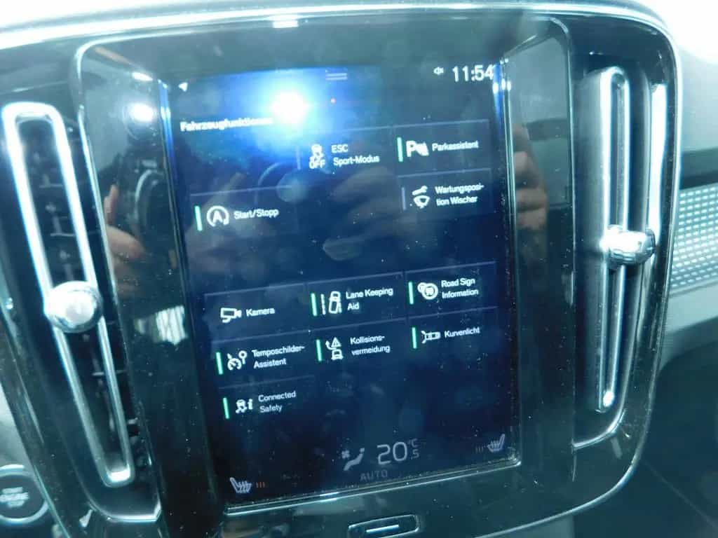 Volvo XC40 T4 R-Design 10/2018-photo-21