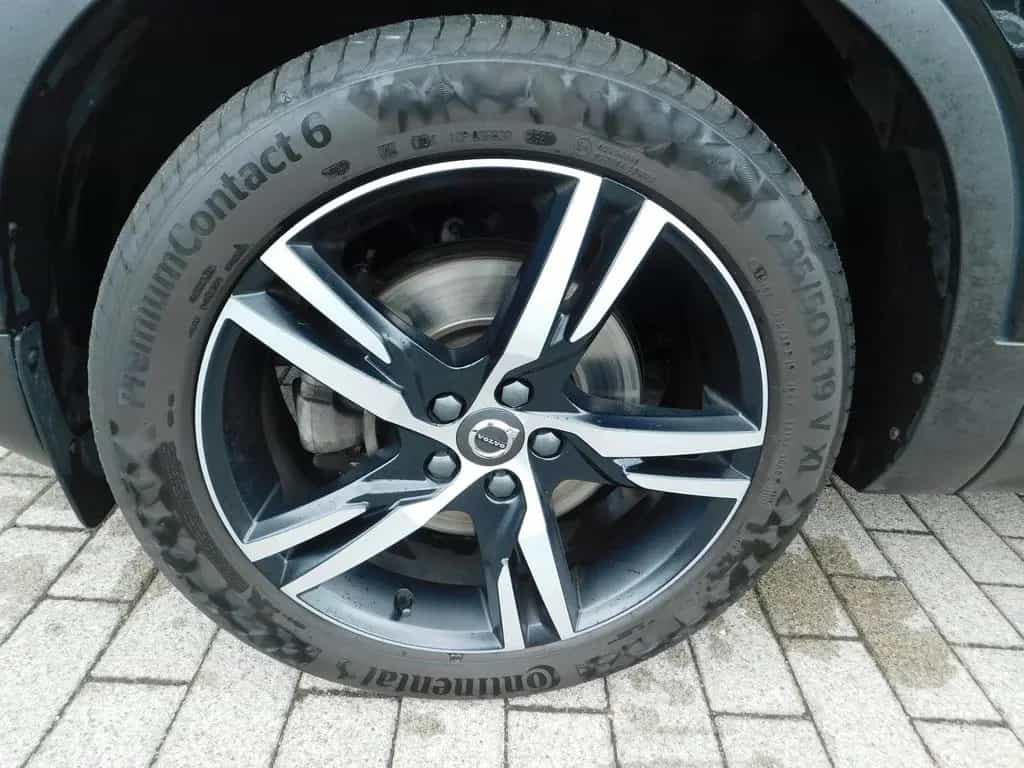 Volvo XC40 T4 R-Design 10/2018-photo-8