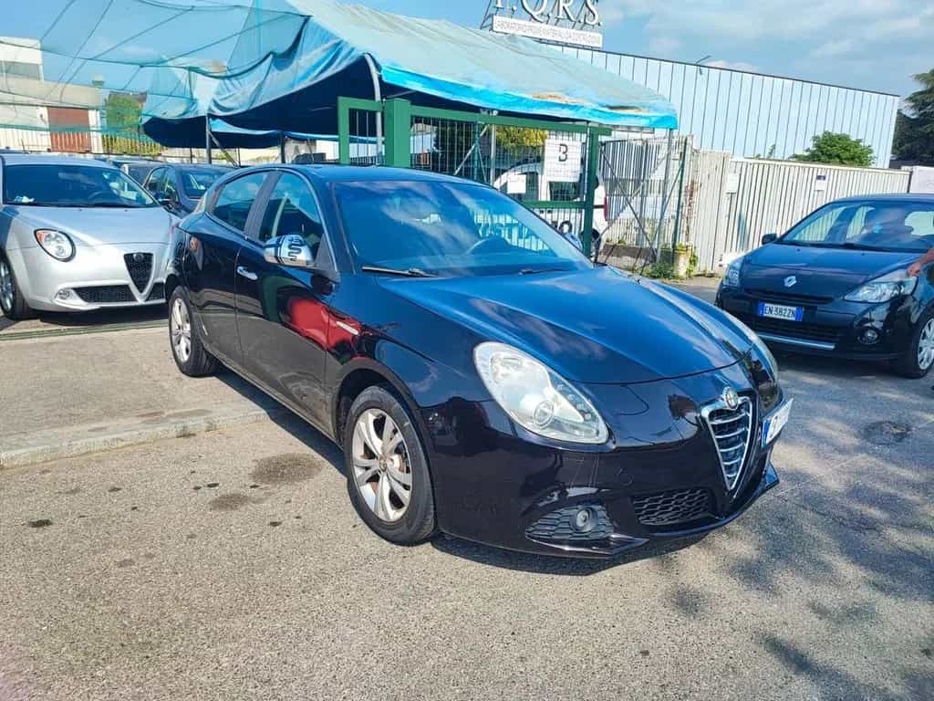 Alfa Romeo Giulietta 1.4 Turbo MultiAir Distinct 04/2012-photo-1