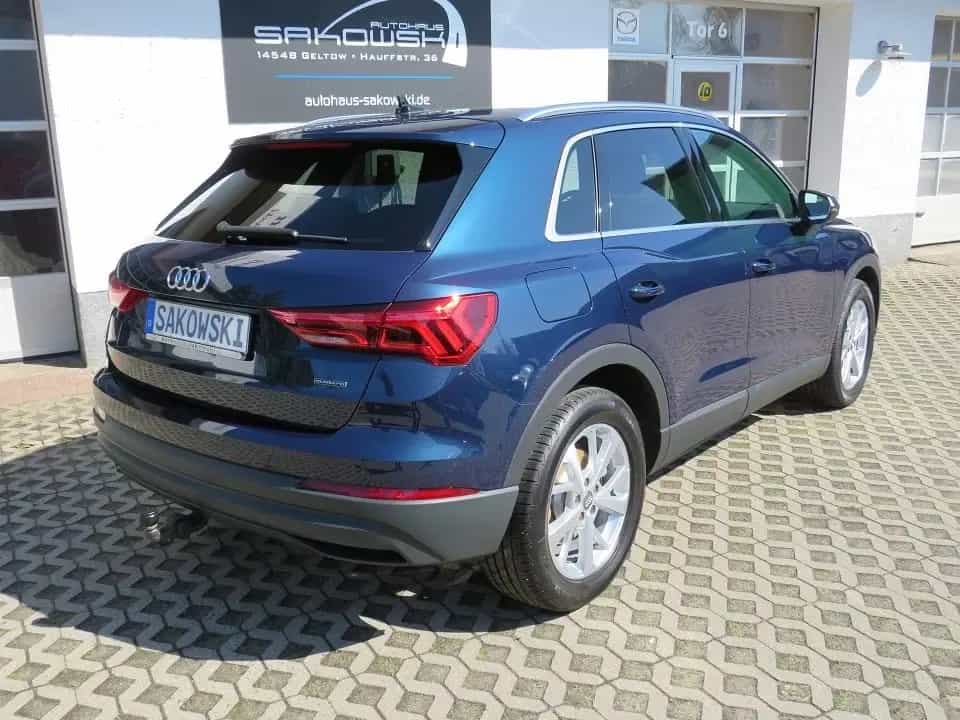 Audi Q3 40 TFSI QUATTRO AUT. NAVI SHZ AHK LED CARPLAY 03/2020-photo-2