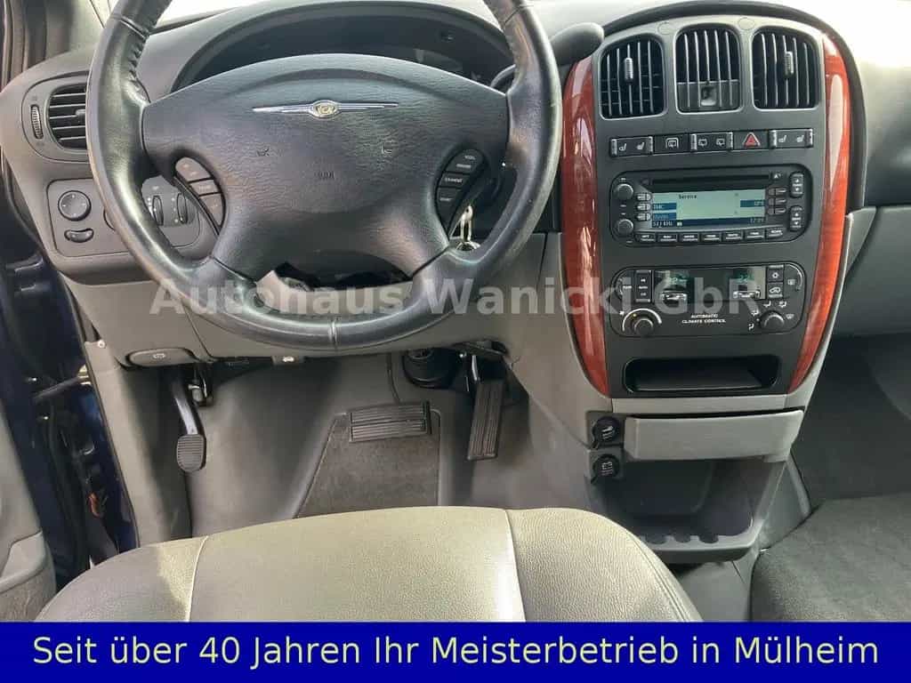 Chrysler Grand Voyager Limited 2,8 el. Rollstuhlrampe 01/2007-photo-13