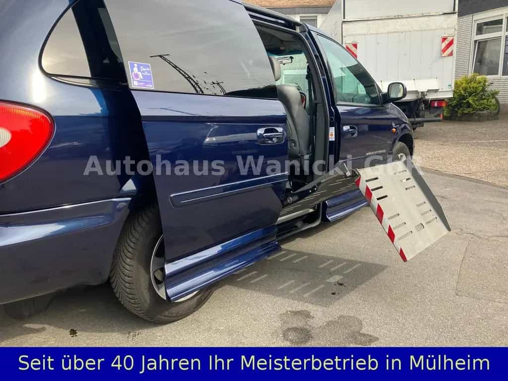 Chrysler Grand Voyager Limited 2,8 el. Rollstuhlrampe 01/2007-photo-25