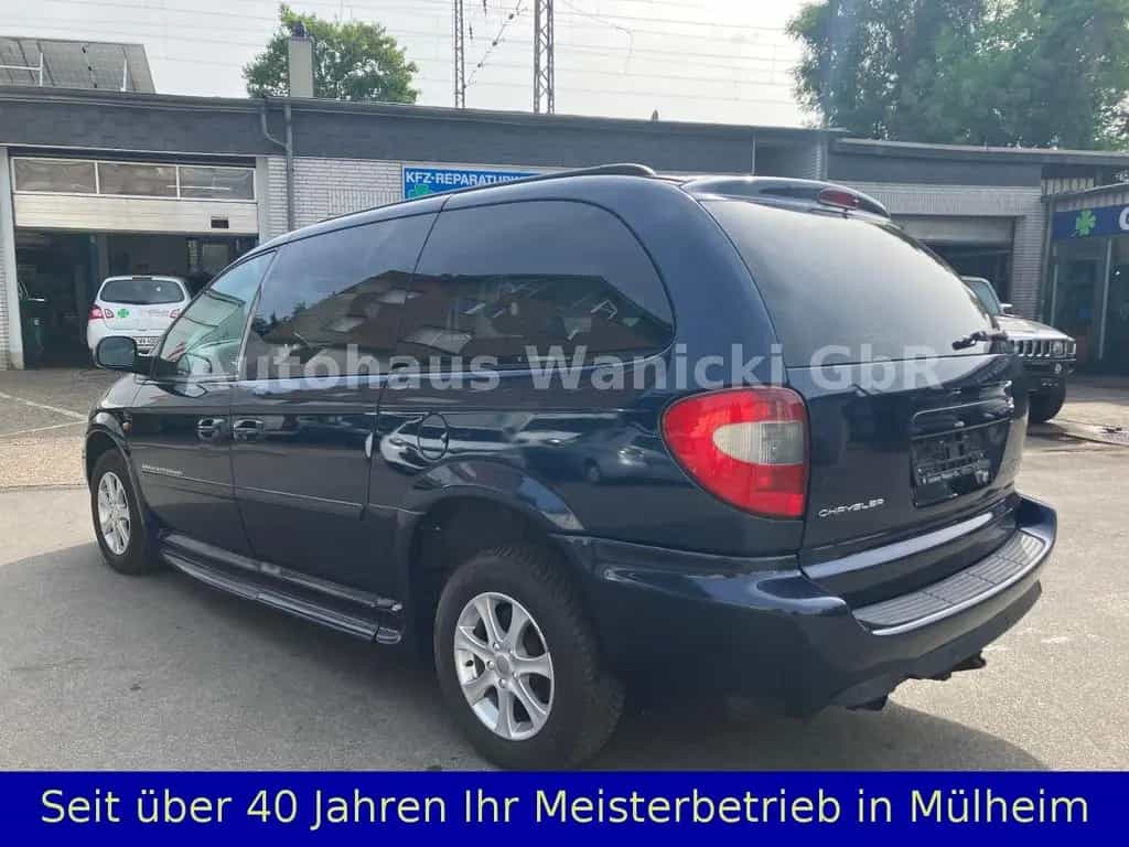 Chrysler Grand Voyager Limited 2,8 el. Rollstuhlrampe 01/2007-photo-9