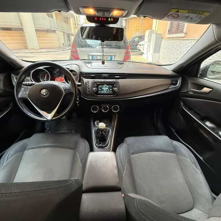 Alfa Romeo Giulietta 1.6 JTDm-2 105 CV Distincti 09/2014-photo-10