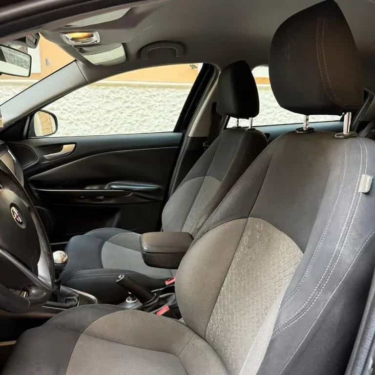 Alfa Romeo Giulietta 1.6 JTDm-2 105 CV Distincti 09/2014-photo-4
