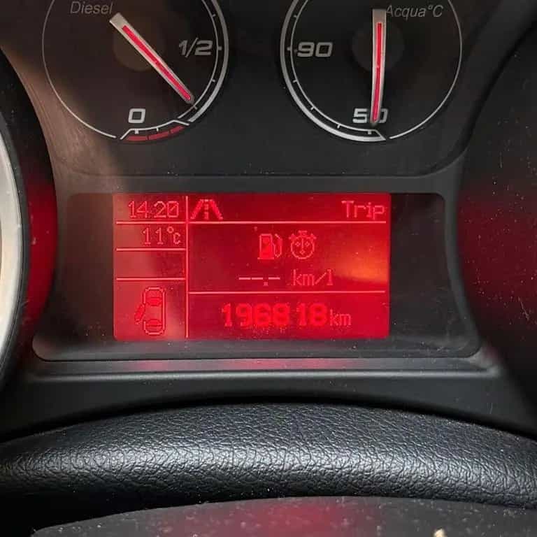 Alfa Romeo Giulietta 1.6 JTDm-2 105 CV Distincti 09/2014-photo-8