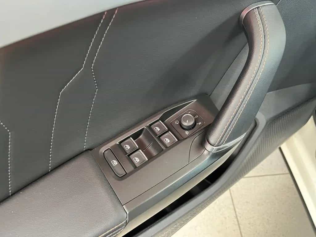 Cupra Formentor 1.5 TSI DSG Winter-Paket 04/2023-photo-16