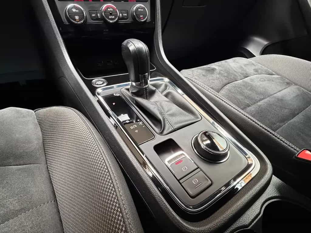 Seat Ateca Xcellence 1,4 TSI ACT DSG ALCANTARA/KAMERA 02/2018-photo-14