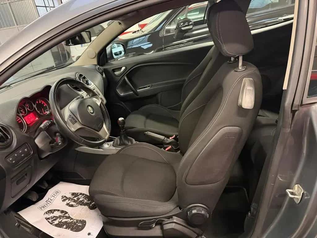 Alfa Romeo MiTo 1.4 105 CV M.air S&S Progression 08/2011-photo-12