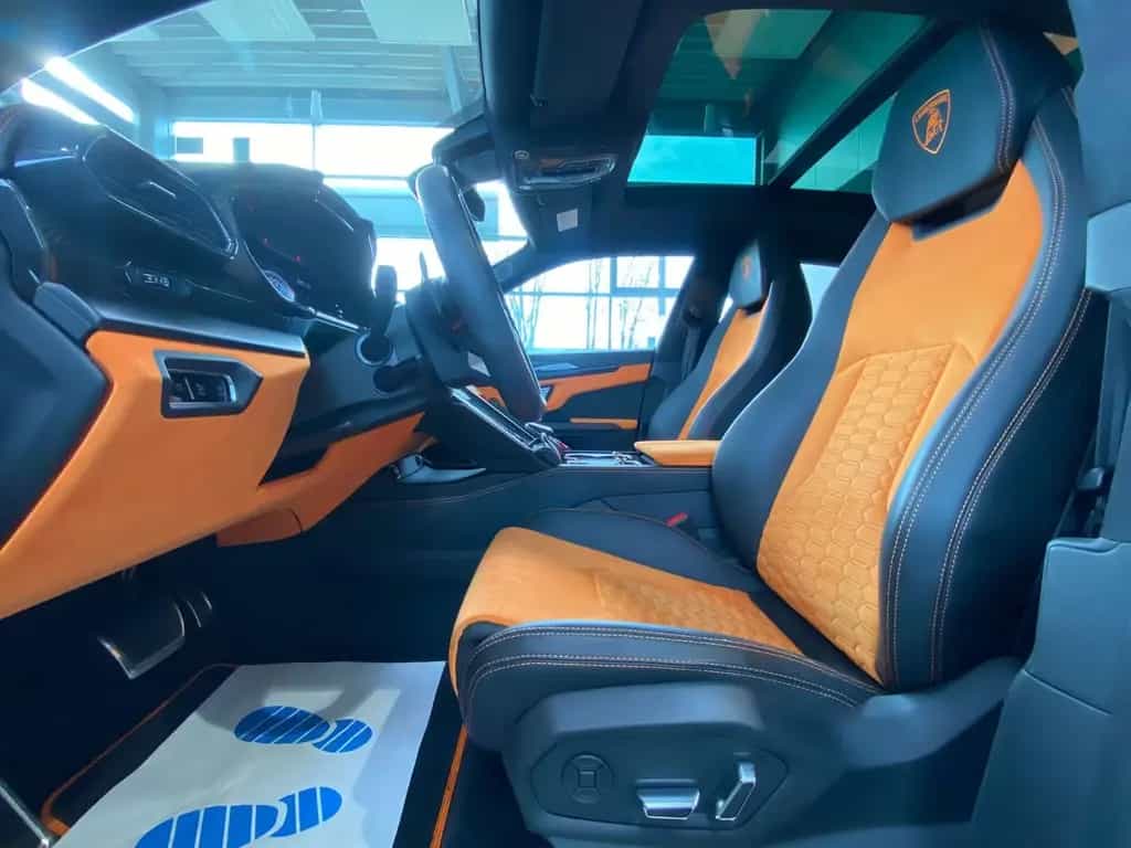 Lamborghini Urus I B&O | Carbon | 23 Zoll | Panorama 04/2021-photo-29