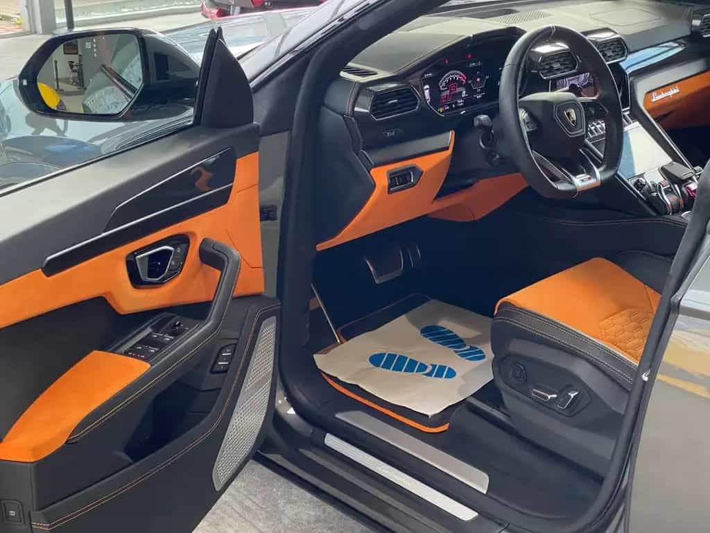 Lamborghini Urus I B&O | Carbon | 23 Zoll | Panorama 04/2021-photo-7