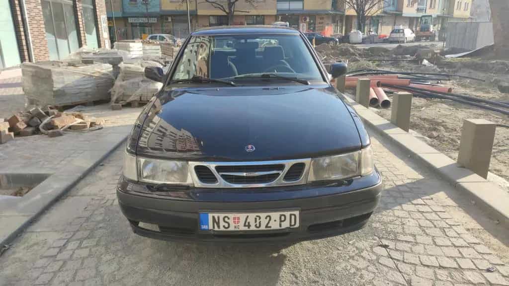 Saab 9-3 2.0t 05/2001-photo-4