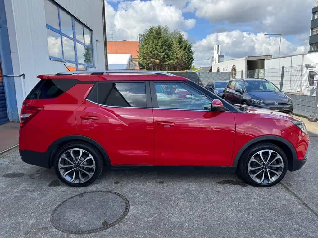 Ssangyong XLV 1.6 e-XGi 2WD/Kam/Navi/AHK/Tempo/2 Hand 08/2017-photo-3