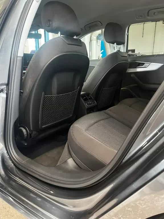 Audi A4 Avant 35 TDI S line 01/2021-photo-11