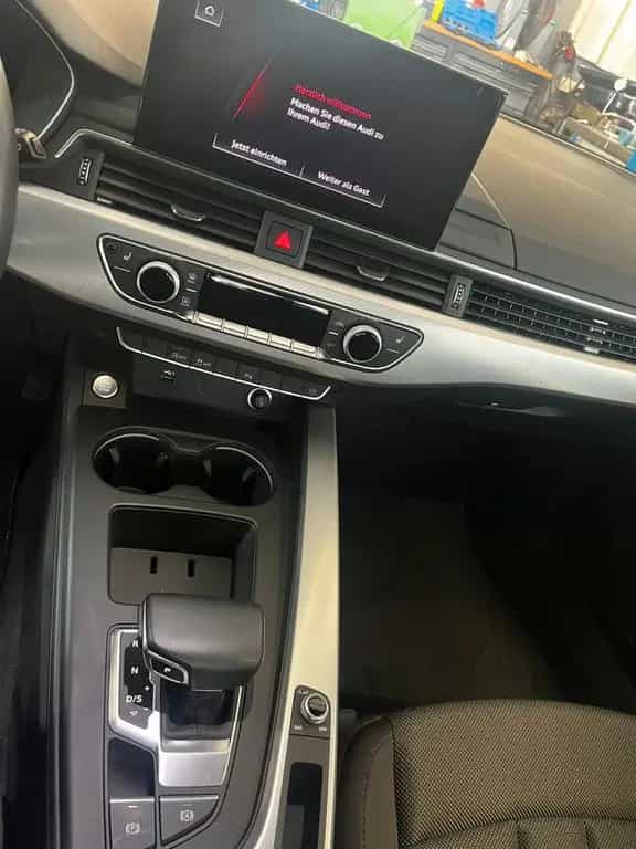 Audi A4 Avant 35 TDI S line 01/2021-photo-7