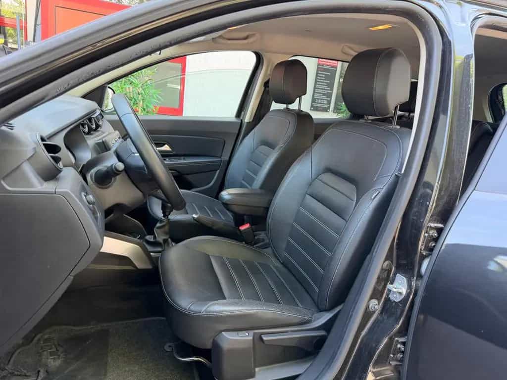 Dacia Duster II Adventure~1.HAND~360~NAVI~LEDER 05/2019-photo-13