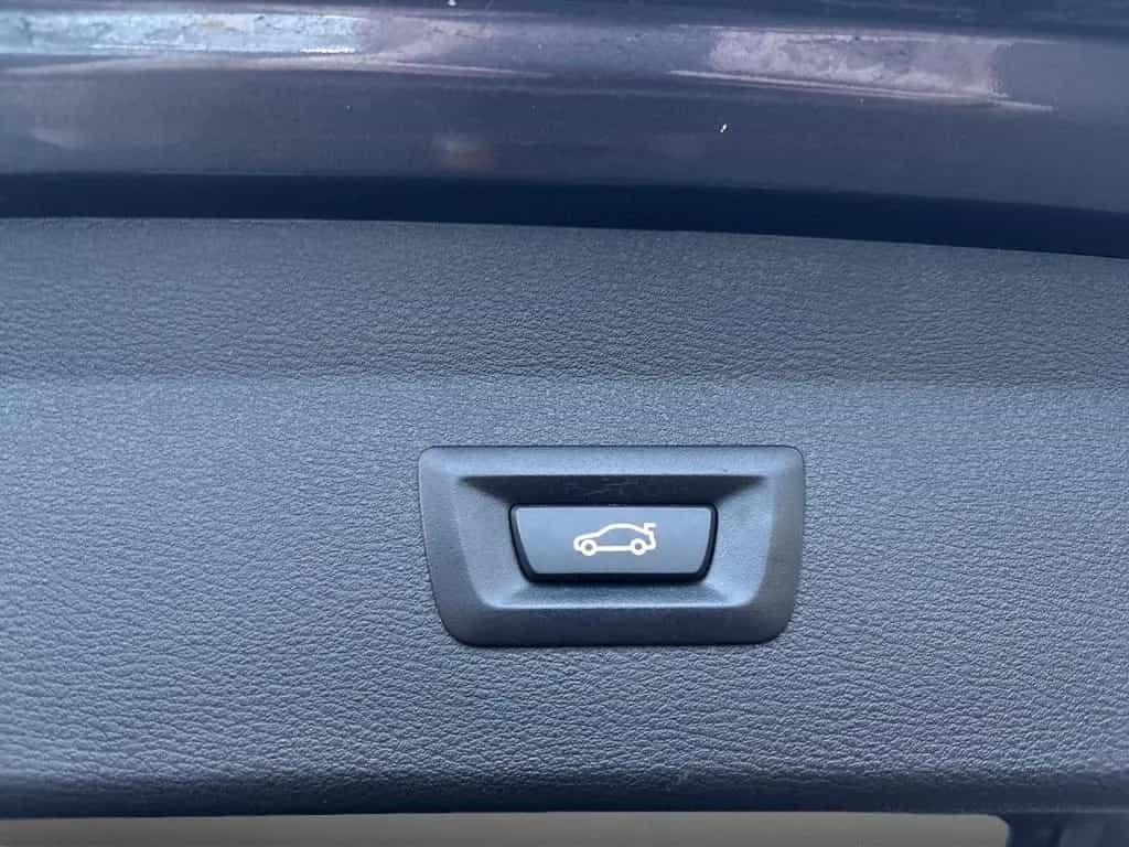 BMW X1 18d Aut. M Sport AHK,Pano,LED,Navi,Shadow,Tem 11/2019-photo-17