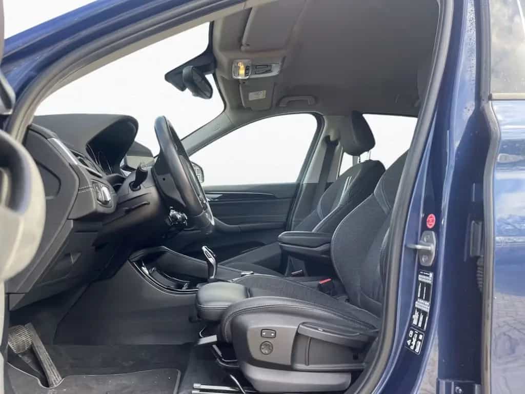 BMW X1 xDrive25d Aut. Sport Line AHK St&Go HUD Navi+ 02/2022-photo-13