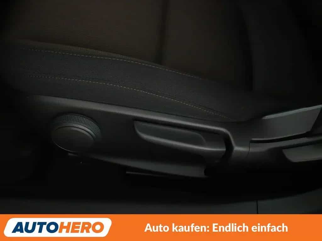 Mazda 3 2.0 Skyactiv-G Mild-Hybrid Selection*NAVI*LED* 12/2019-photo-28