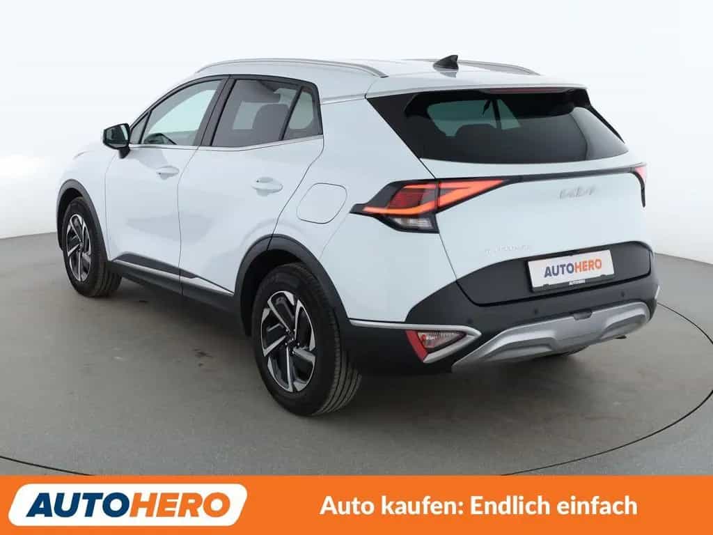 Kia Sportage 1.6 TGDI Mild-Hybrid Vision Aut.*NAVI* 01/2024-photo-3