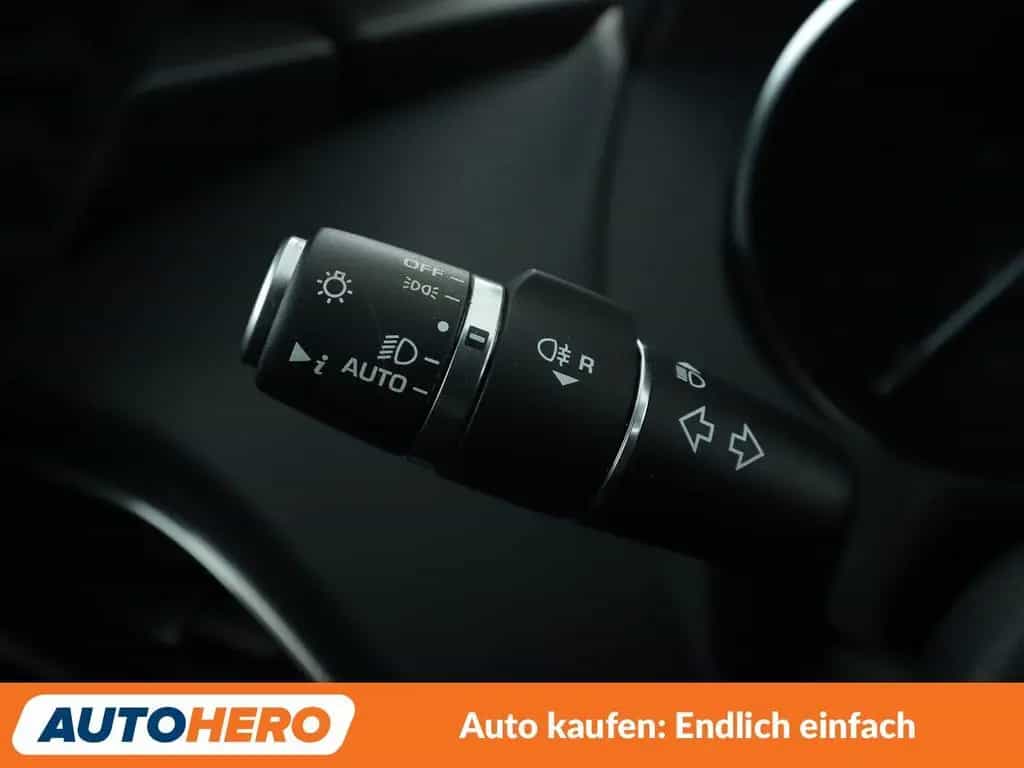 Jaguar F-Pace 25t Pure AWD Aut.*NAVI*ACC*CAM*PDC*SHZ* 01/2020-photo-25