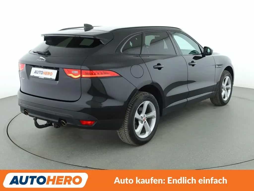 Jaguar F-Pace 25t Pure AWD Aut.*NAVI*ACC*CAM*PDC*SHZ* 01/2020-photo-5