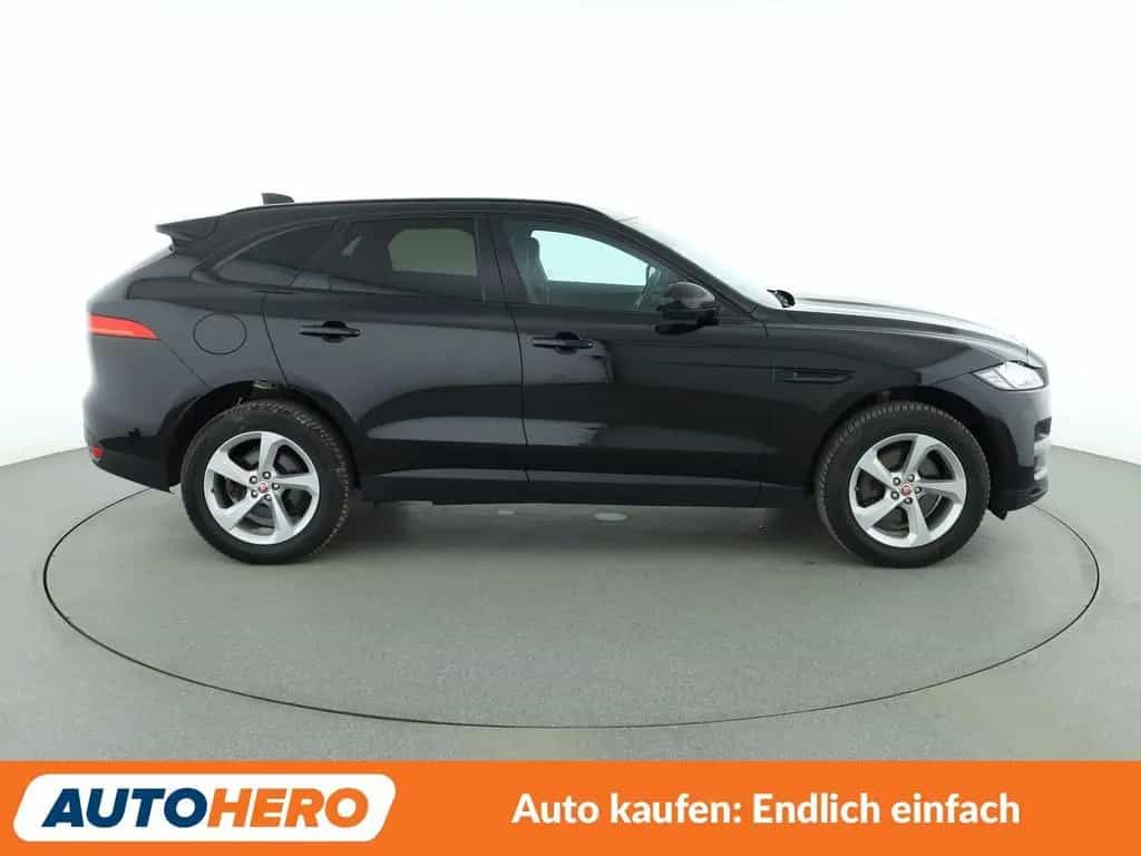Jaguar F-Pace 25t Pure AWD Aut.*NAVI*ACC*CAM*PDC*SHZ* 01/2020-photo-6