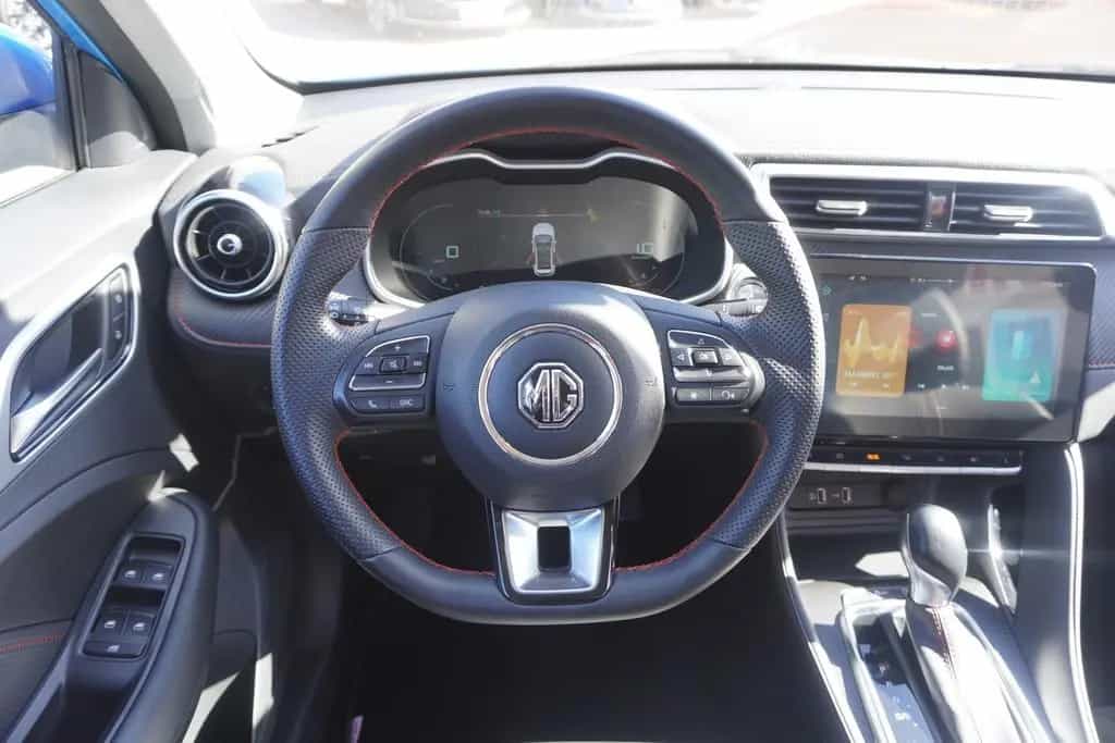 MG ZS 1.0 T-GDI Luxury Aut. LED Navi 360° Tempomat 06/2024-photo-12