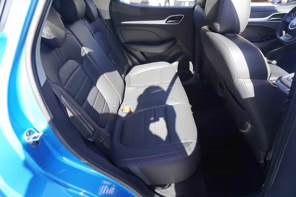MG ZS 1.0 T-GDI Luxury Aut. LED Navi 360° Tempomat 06/2024-photo-32