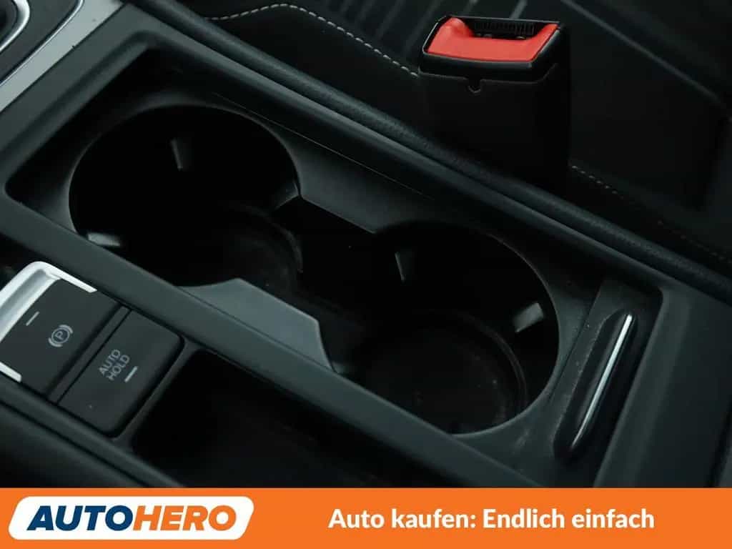 Volkswagen Golf VII 1.2 TSI Lounge BlueMotion Tech Aut.*NAV 07/2015-photo-25