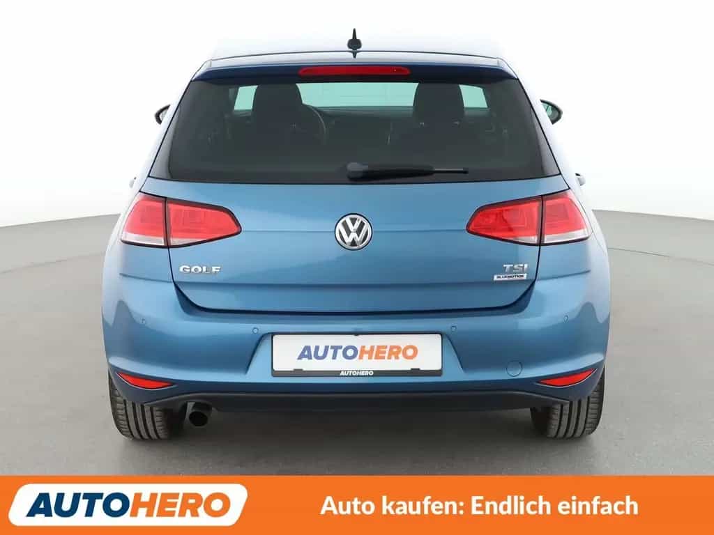 Volkswagen Golf VII 1.2 TSI Lounge BlueMotion Tech Aut.*NAV 07/2015-photo-4