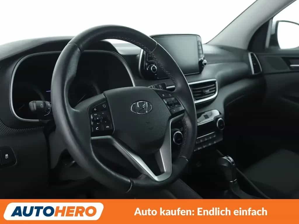 Hyundai TUCSON 1.6 TGDI Trend 2WD*NAVI*TEMPO*CAM*PDC*SHZ 11/2020-photo-10