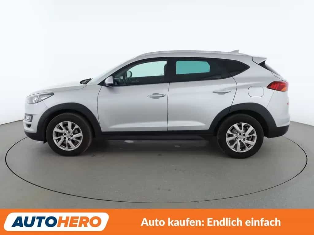 Hyundai TUCSON 1.6 TGDI Trend 2WD*NAVI*TEMPO*CAM*PDC*SHZ 11/2020-photo-2