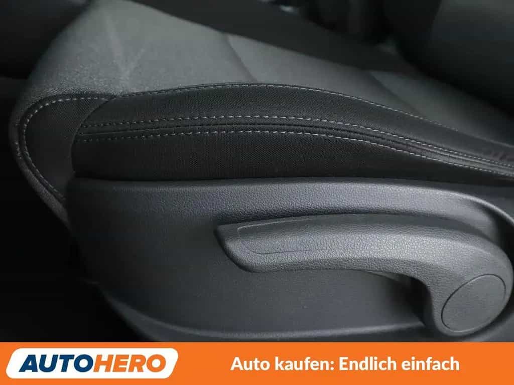 Hyundai TUCSON 1.6 TGDI Trend 2WD*NAVI*TEMPO*CAM*PDC*SHZ 11/2020-photo-28