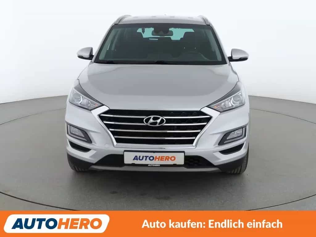 Hyundai TUCSON 1.6 TGDI Trend 2WD*NAVI*TEMPO*CAM*PDC*SHZ 11/2020-photo-8