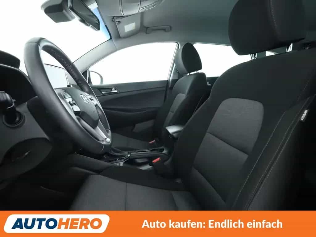 Hyundai TUCSON 1.6 TGDI Trend 2WD*NAVI*TEMPO*CAM*PDC*SHZ 11/2020-photo-9