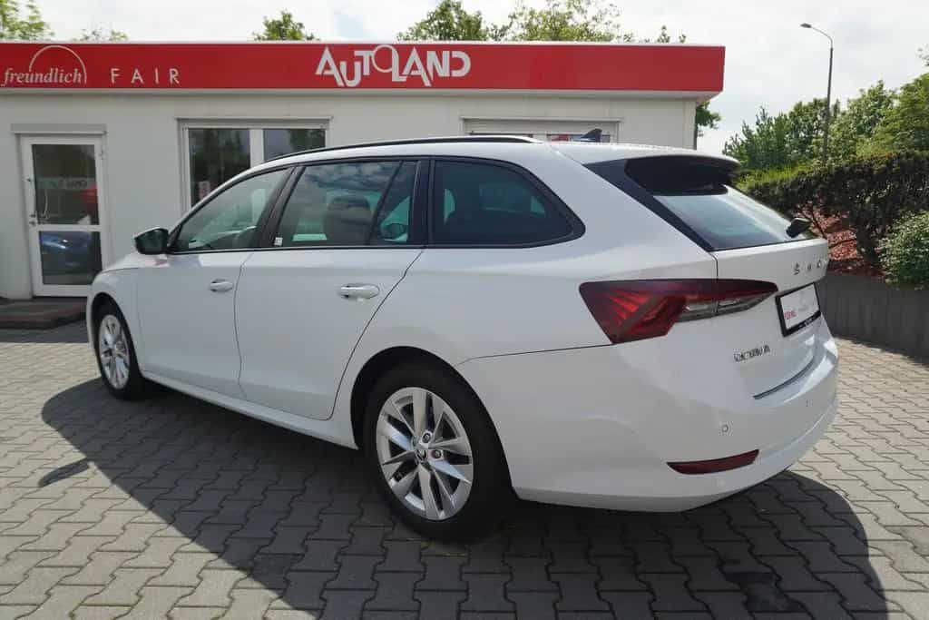 Skoda Octavia Combi 1.5 TSI Ambition LED Navi ACC DAB 05/2020-photo-3