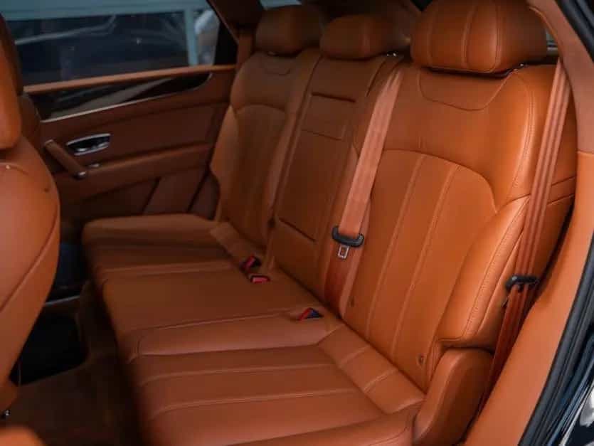 Bentley Bentayga 4.0 V8 Diesel 4WD*ONYX/NEWMARKET TAN 10/2017-photo-11