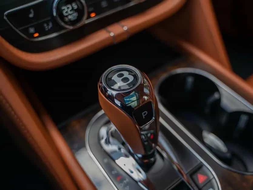 Bentley Bentayga 4.0 V8 Diesel 4WD*ONYX/NEWMARKET TAN 10/2017-photo-13