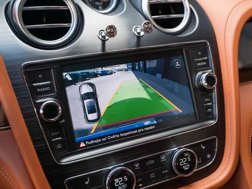 Bentley Bentayga 4.0 V8 Diesel 4WD*ONYX/NEWMARKET TAN 10/2017-photo-16
