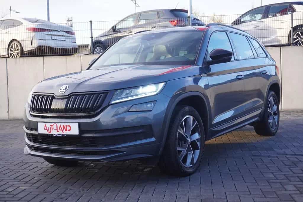 Skoda Kodiaq 1.5 TSI Sportline ACC 7-Sitzer AHK Kamera 08/2020-photo-1